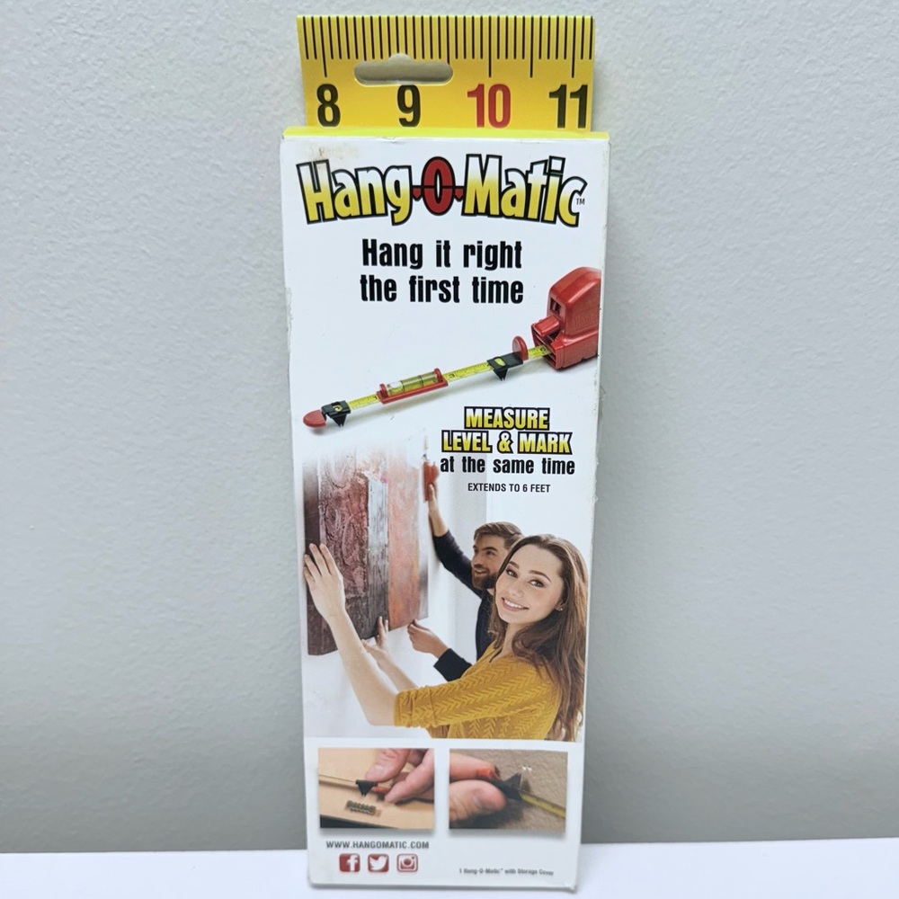 NIB Hang-O-Matic All-in-One Picture Hanging Tool Kit